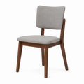 Chaise en bois et tissu gris clair